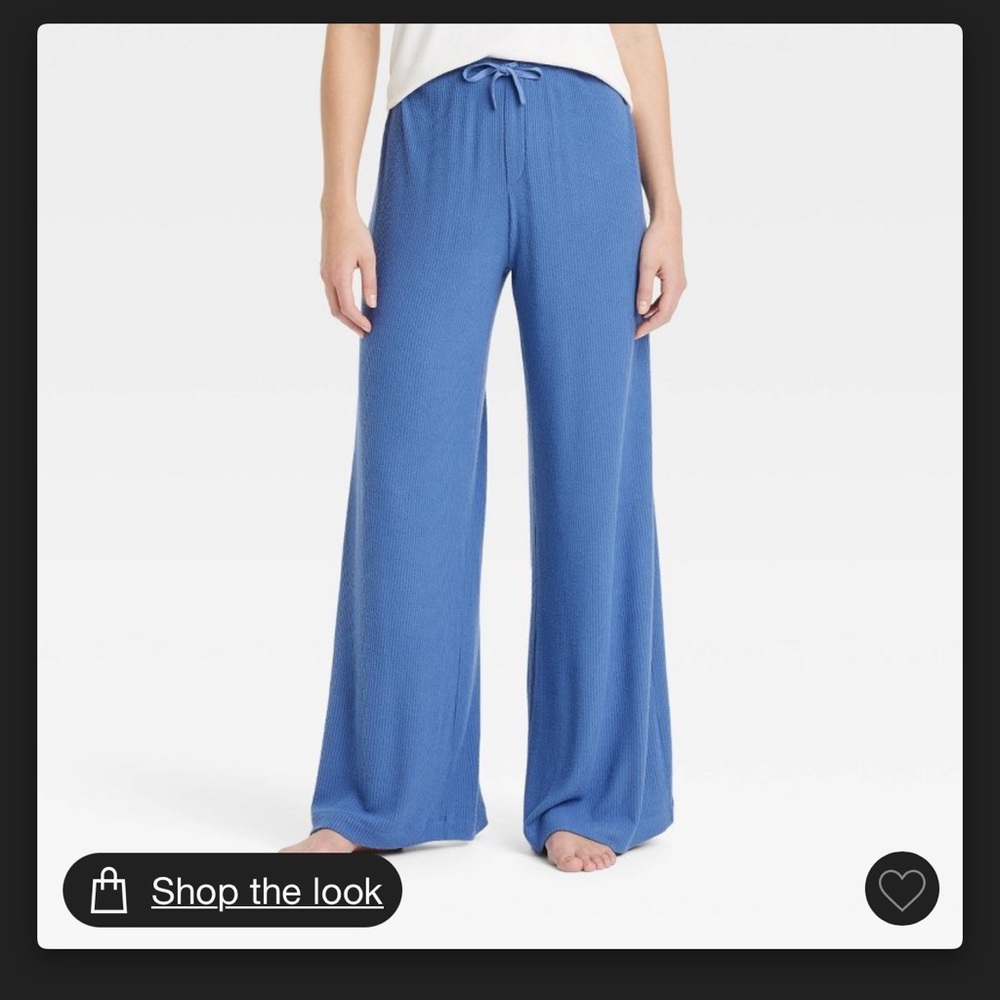 IN SEARCH OF: Auden Wide-Leg Pajama Pants in the light pink shade size M or L